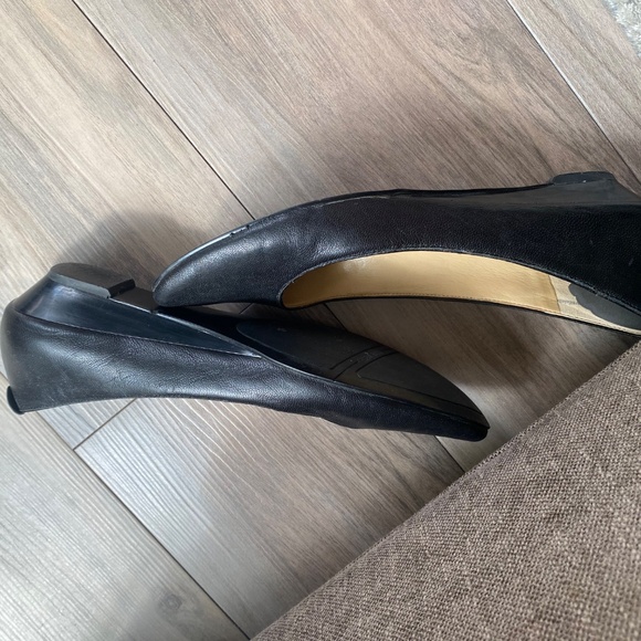 Nine West Ballerina Style Flats Black 7.5 - Picture 2 of 7